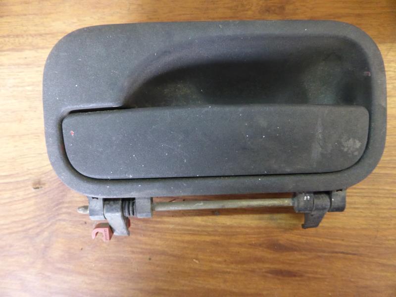 Poignee porte arriere gauche OPEL CORSA D  - 1