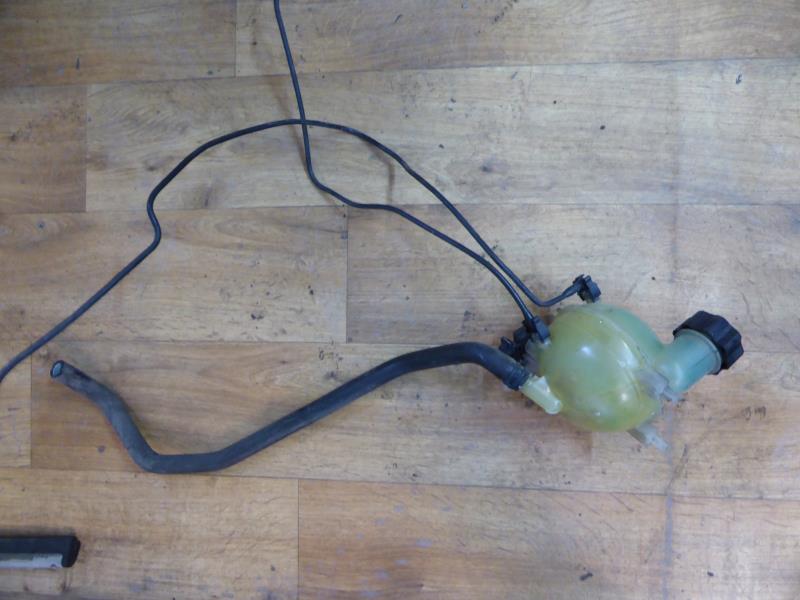 Vase d'expansion PEUGEOT 307 PHASE 1 Diesel - 1