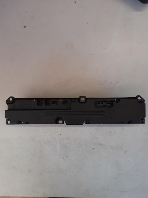 Bouton de warning MERCEDES CLASSE C 203 PHASE 1 BREAK Diesel - 1