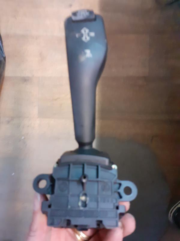 Commodo phare BMW SERIE 3 E46 TOURING PHASE 1 BREAK Diesel - 1