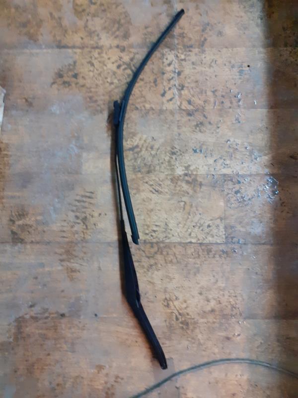 Bras essuie glace avant gauche FORD FOCUS 2 PHASE 1 Diesel - 1