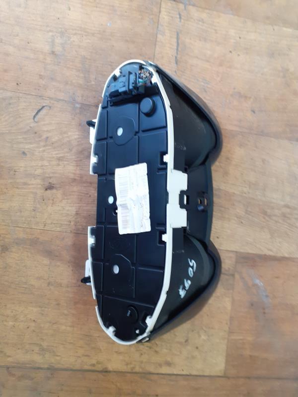 Compteur FORD FIESTA 6 PHASE 1 Diesel - 1