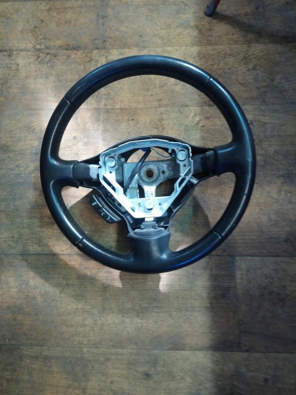 Volant TOYOTA YARIS 1 PHASE 2 Essence - 1