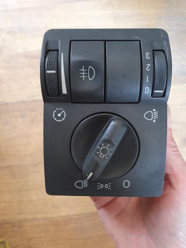 Commande de phare OPEL CORSA C PHASE 1 Diesel - 1