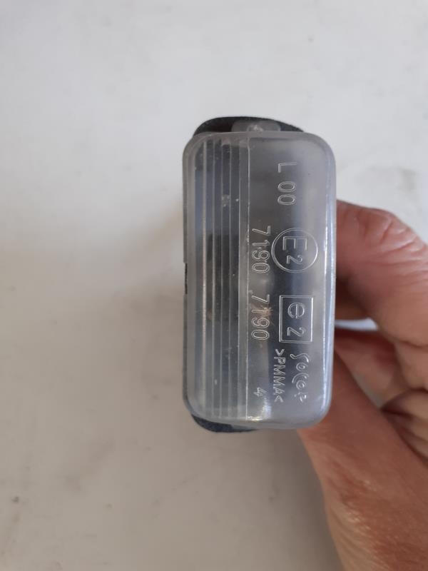 Eclairage de plaque PEUGEOT 207 Diesel - 1