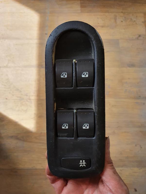 Interrupteur de leve vitre RENAULT SCENIC 2  - 1