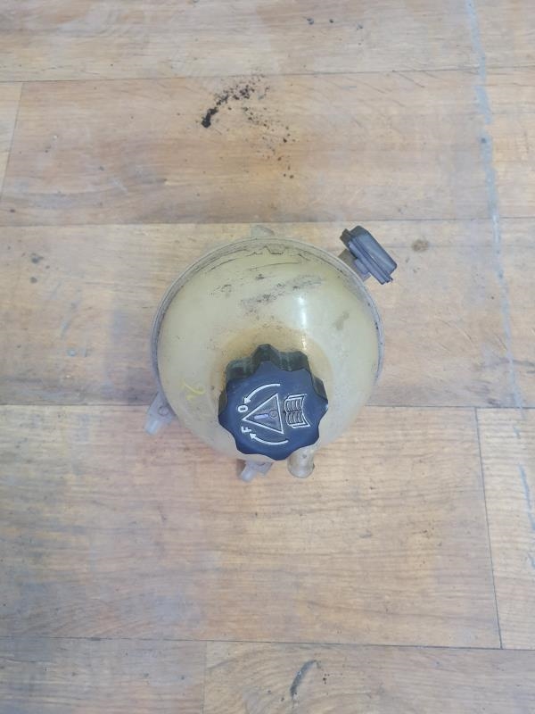 Vase d'expansion PEUGEOT 207 PHASE 1 BREAK Diesel - 1