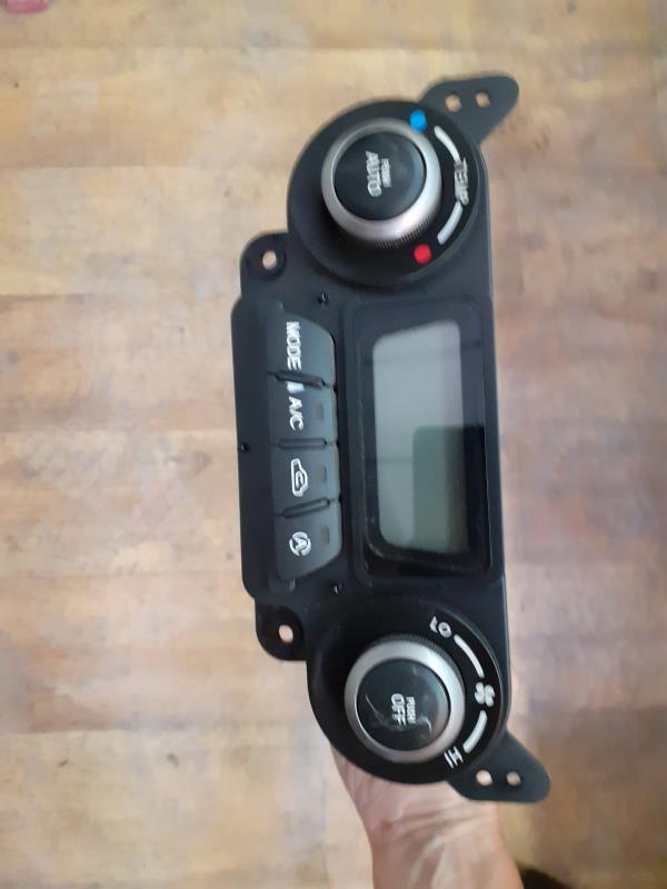 Commande chauffage KIA CERATO Diesel - 1