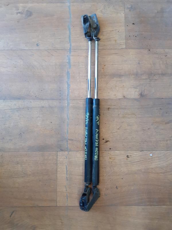Verin de coffre MAZDA PREMACY Diesel - 1