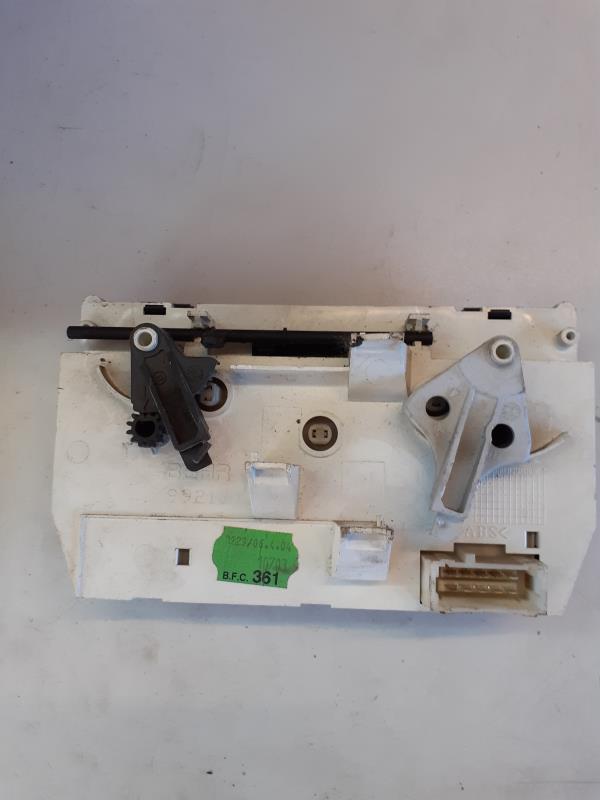 Commande chauffage PEUGEOT 206 PHASE 1 BREAK Diesel - 1
