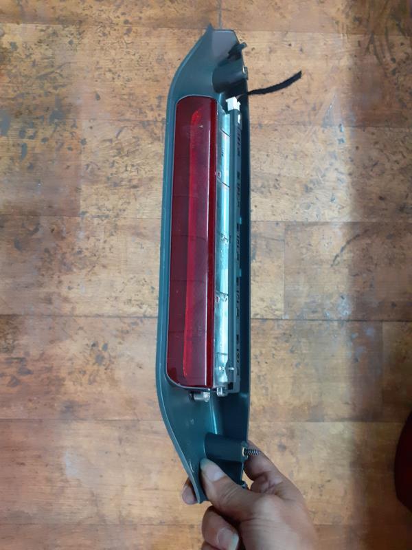 Feu arriere stop central FIAT PANDA 2 PHASE 1 Essence - 1