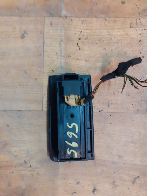 Interrupteur de leve vitre AUDI A6 2 PHASE 2 Diesel - 1