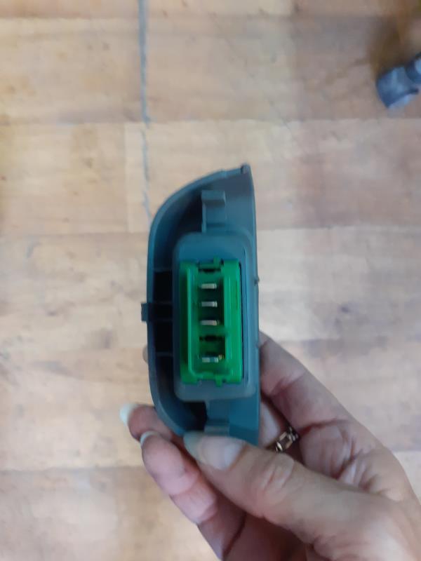 Interrupteur de leve vitre OPEL CORSA D PHASE 1 Diesel - 1
