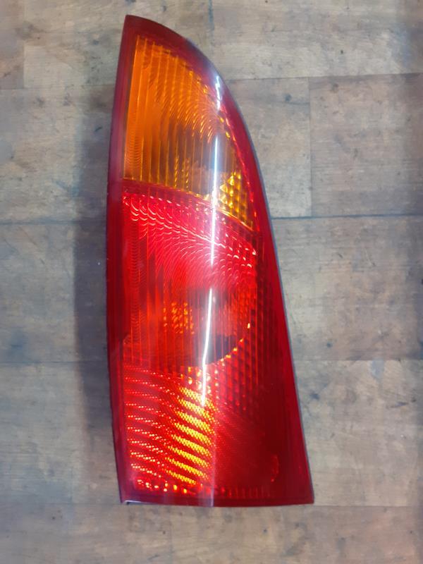Feu arriere principal gauche (feux) FORD FOCUS 1 Essence - 1
