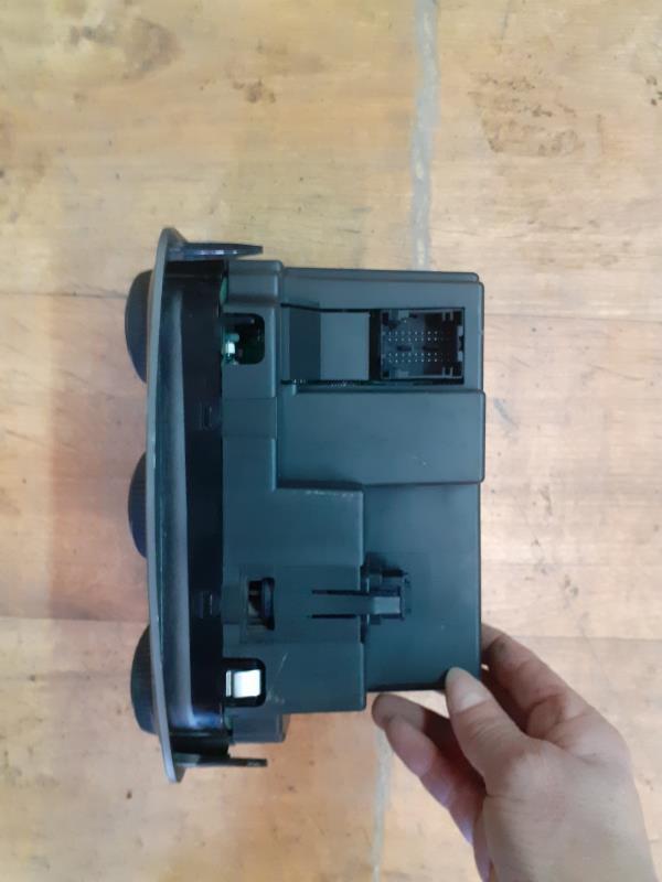 Commande chauffage ALFA ROMEO 147 PHASE 1 Diesel - 1