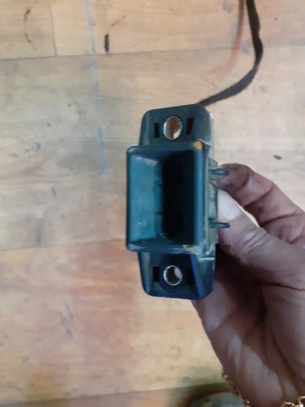 Fermeture centralisee coffre RENAULT CLIO Diesel - 1