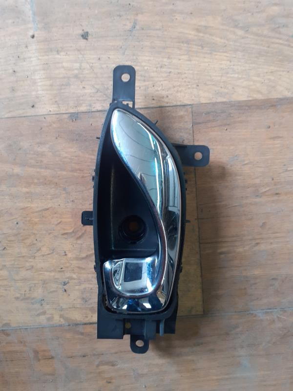 Poignee interieur avant gauche RENAULT KOLEOS 1 PHASE 1 Diesel - 1