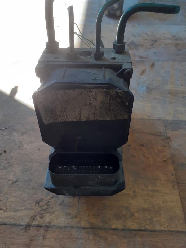 Bloc ABS (freins anti-blocage) RENAULT SCENIC 1 PHASE 2 Diesel - 1
