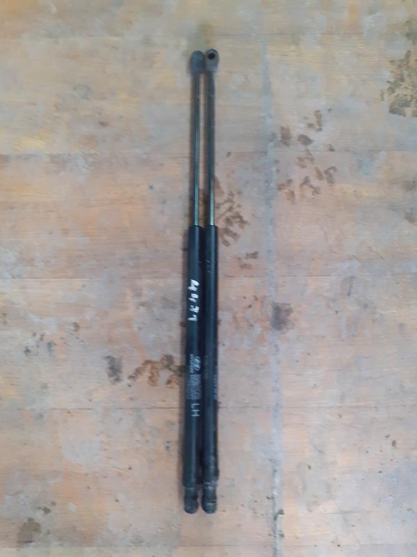 Verin de coffre HYUNDAI MATRIX PHASE 1 Diesel - 1
