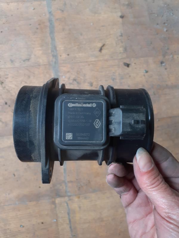 Debitmetre RENAULT MEGANE 3 PHASE 1 BREAK Diesel - 1