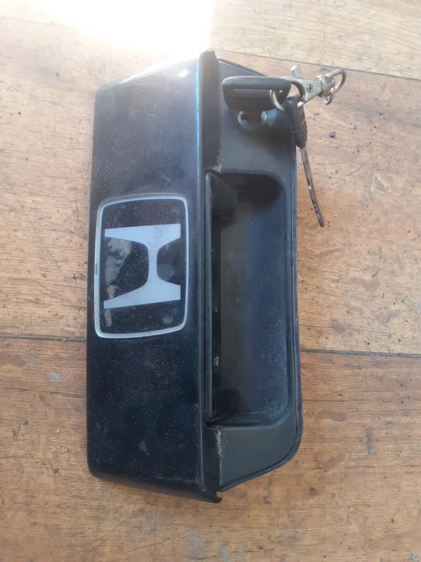 Poignee porte coffre HONDA CIVIC 2 SHUTTLE  - 1