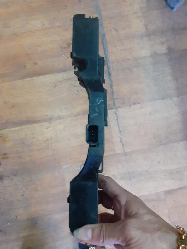 Support poignee porte arriere gauche RENAULT ESPACE 4 PHASE 1 Diesel - 1