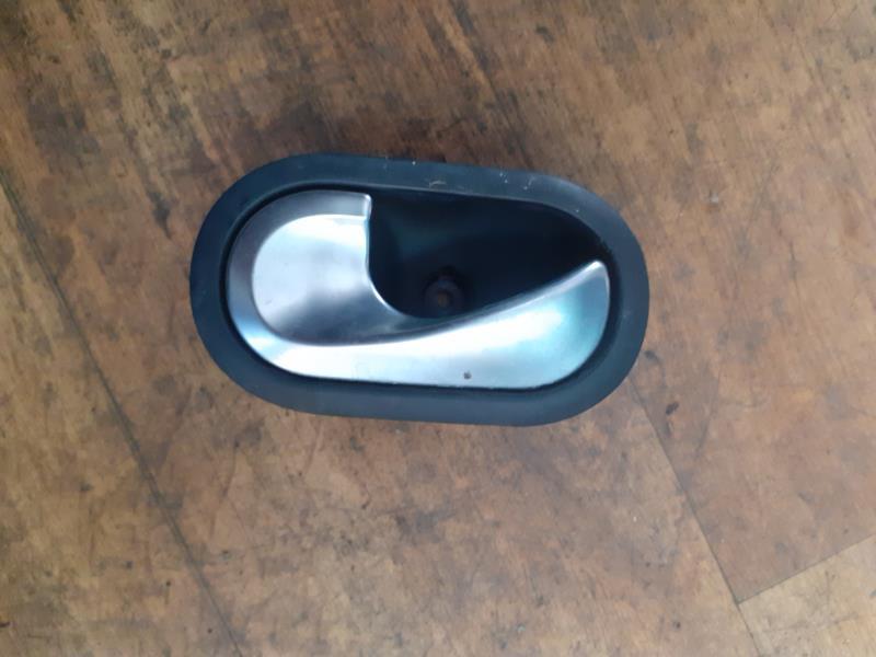 Poignee interieur avant gauche RENAULT MODUS PHASE 1 Diesel - 1