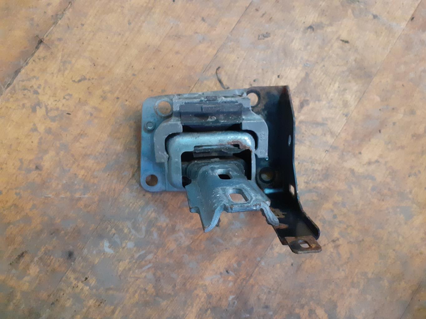 Support moteur VOLKSWAGEN POLO 3 PHASE 1 Diesel - 1