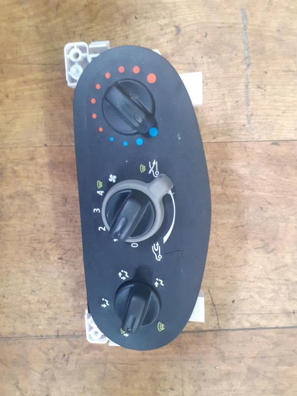 Commande chauffage DACIA SANDERO 1 Diesel - 1