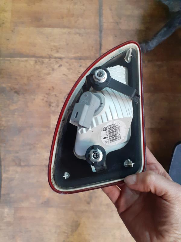Feu de recul gauche RENAULT TWINGO 2 PHASE 2 Diesel - 1