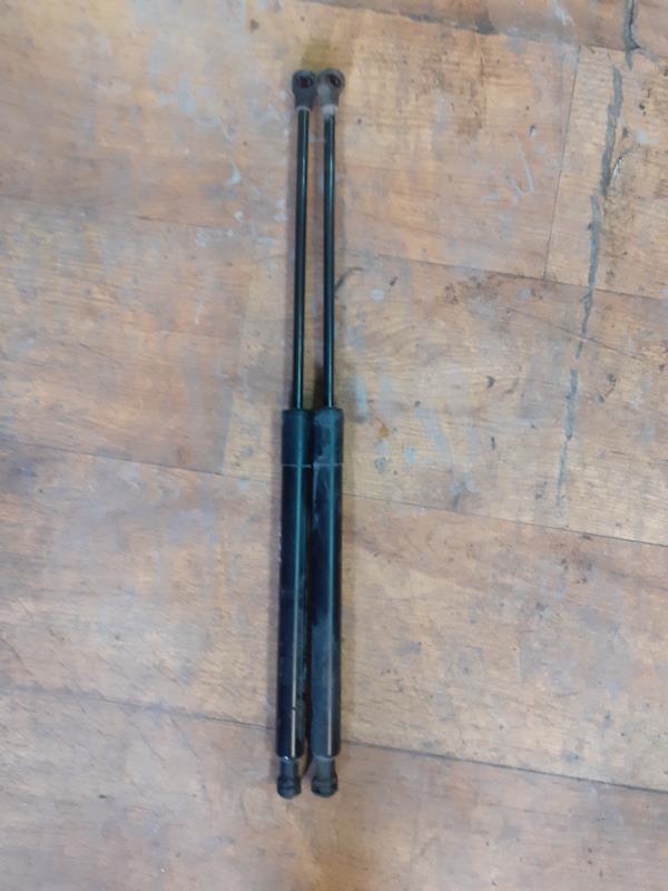 Verin de coffre CITROEN C3 2 PHASE 1 Diesel - 1