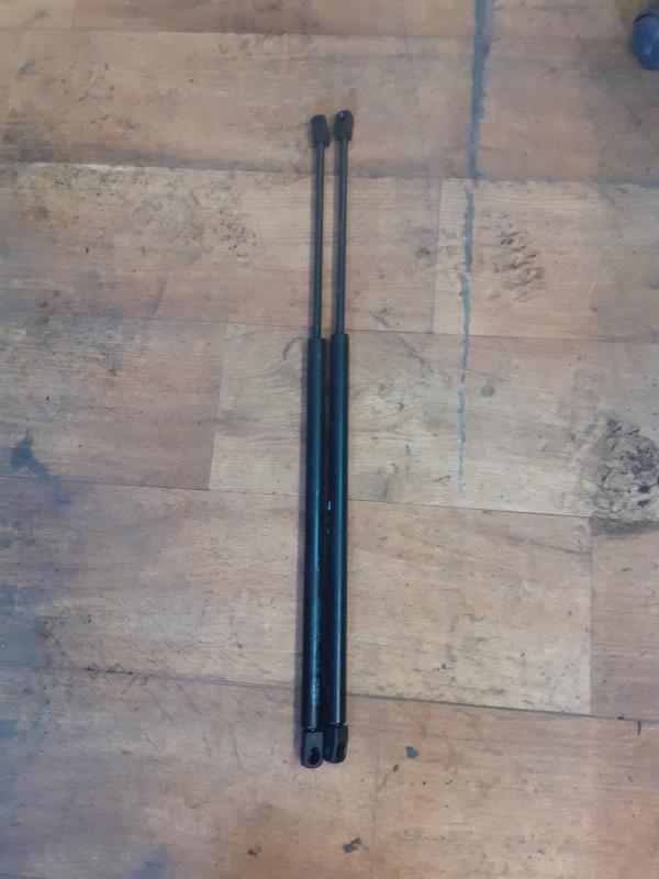 Verin de coffre RENAULT SCENIC 1 PHASE 2 Diesel - 1