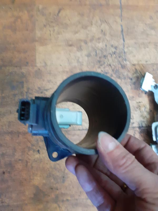 Debitmetre RENAULT MEGANE 3 PHASE 1 Diesel - 1