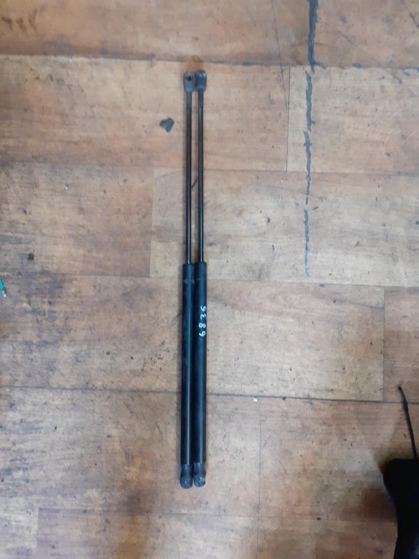 Verin de coffre FORD FOCUS 2 PHASE 1 BREAK Diesel - 1