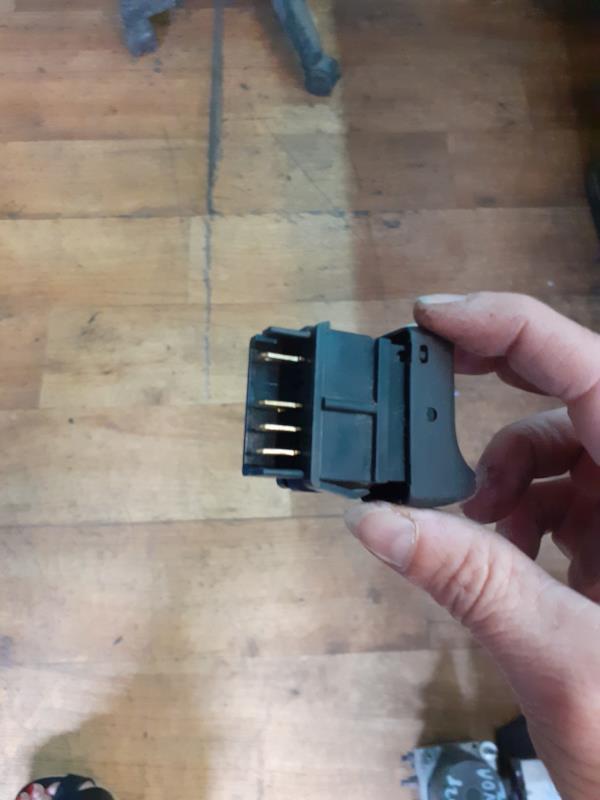 Bouton/Interrupteur RENAULT EXPRESS PHASE 1 Diesel - 1