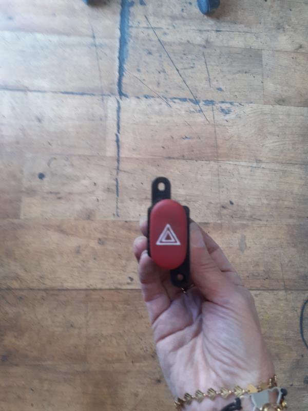 Bouton de warning RENAULT ESPACE 3 Diesel - 1