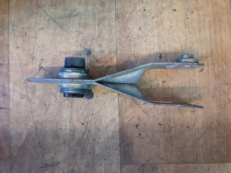 Support de boite RENAULT LAGUNA 2 PHASE 1 BREAK Diesel - 1