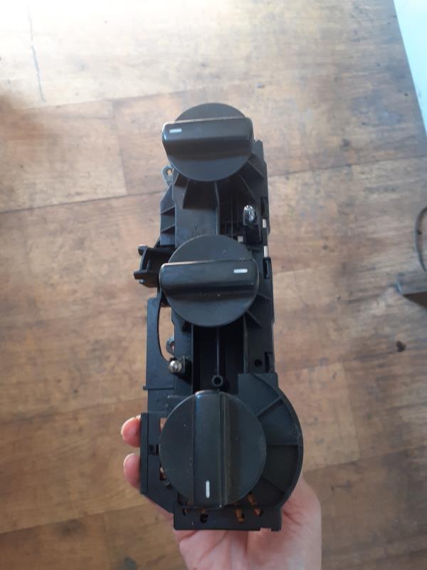 Commande chauffage MERCEDES VITO 447  - 1