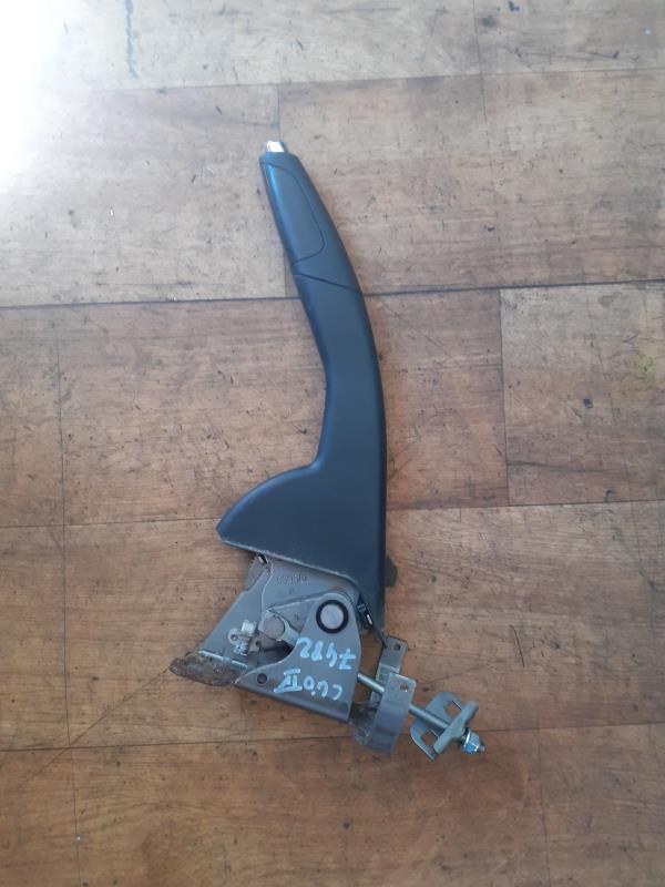 Levier frein à main RENAULT CLIO 4 PHASE 1 Diesel - 1