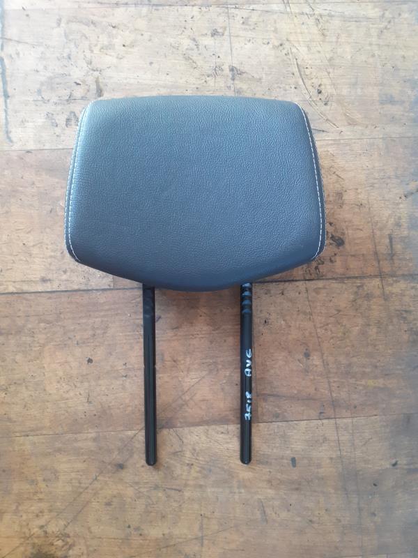 Appui tete avant RENAULT CLIO 3 PHASE 1 Diesel - 1