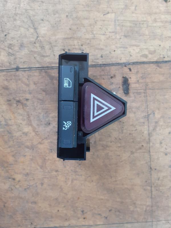 Bouton de warning OPEL CORSA D PHASE 1 Diesel - 1