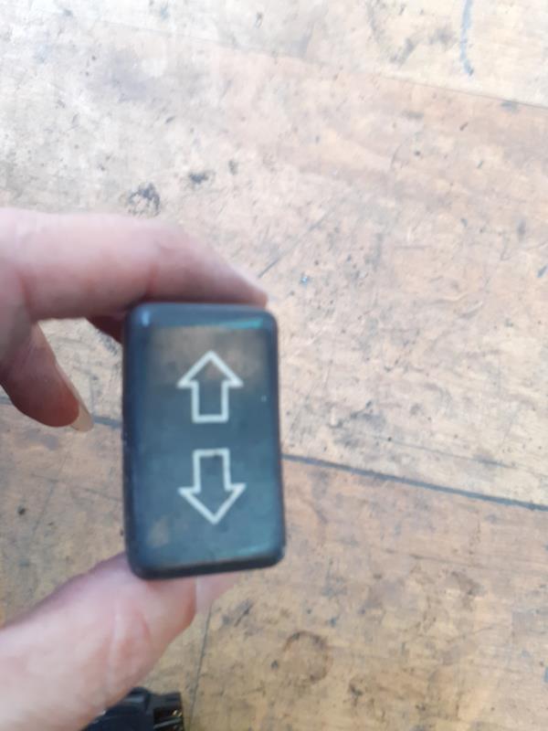 Bouton/Interrupteur RENAULT EXPRESS PHASE 2 Essence - 1