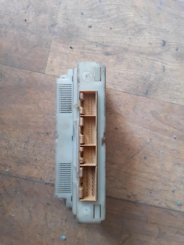 Commande chauffage VOLKSWAGEN GOLF 4 Essence - 1