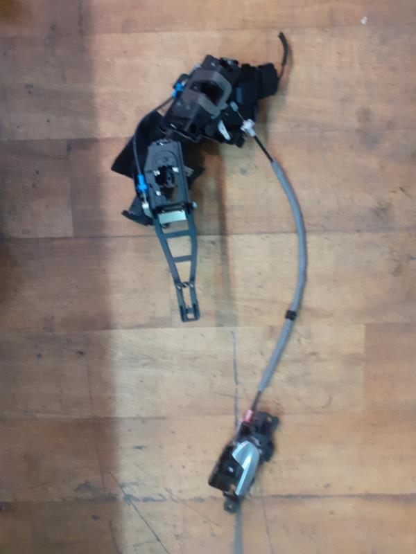 Serrure avant droit FORD MONDEO 3 PHASE 1 Diesel - 1