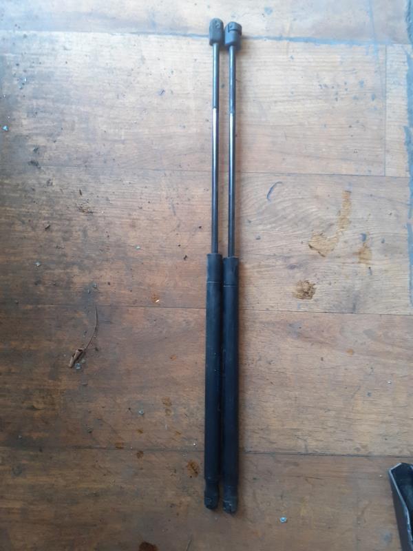 Verin de coffre FORD MONDEO 3 PHASE 1 Diesel - 1