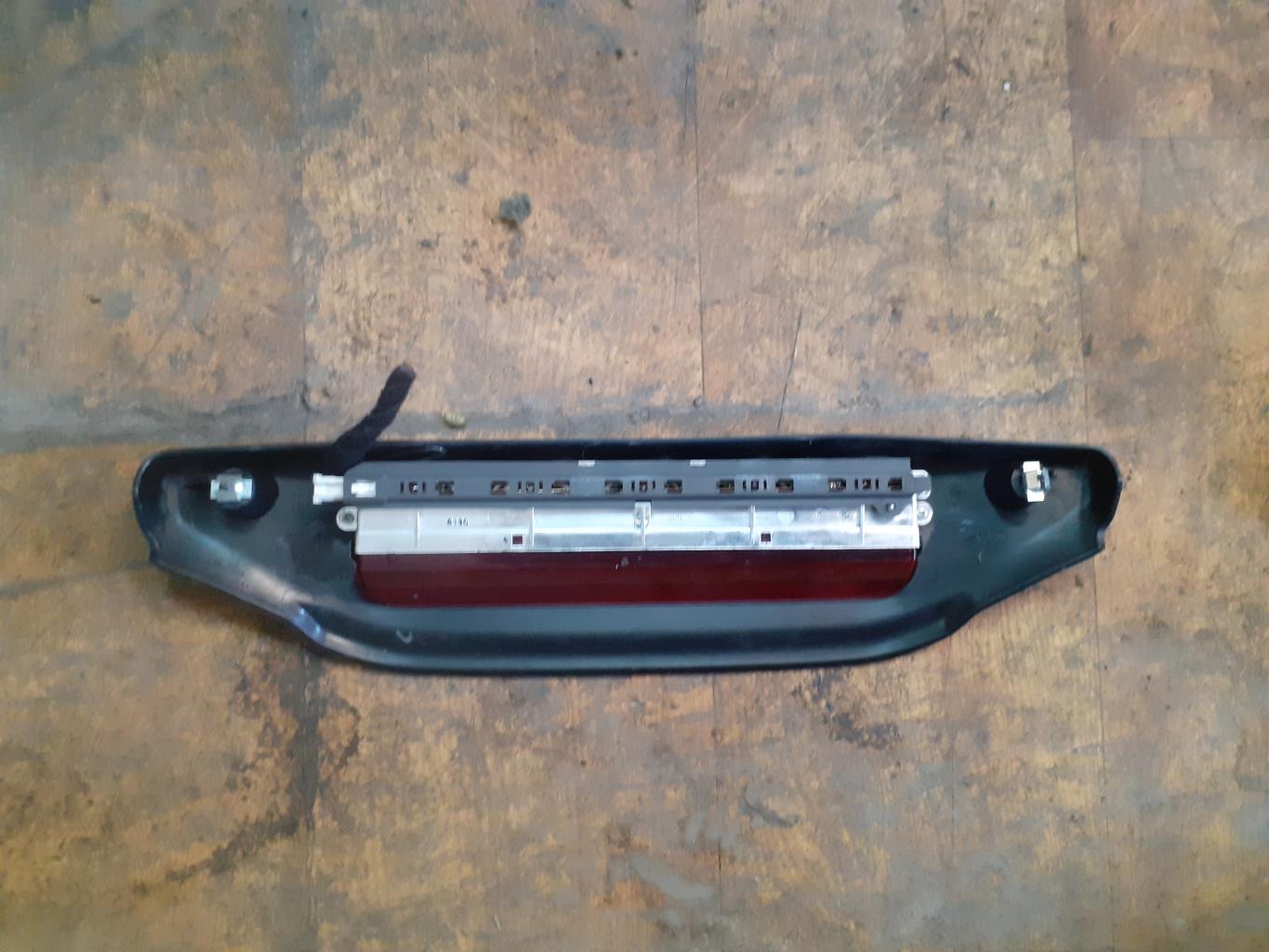 Feu arriere stop central FORD KA 2 PHASE 2 Essence - 1