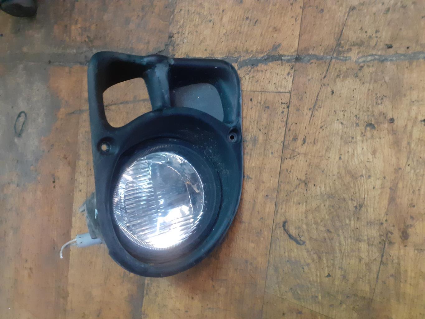 Anti brouillard gauche (feux) RENAULT KANGOO 1 PHASE 1 Essence - 1
