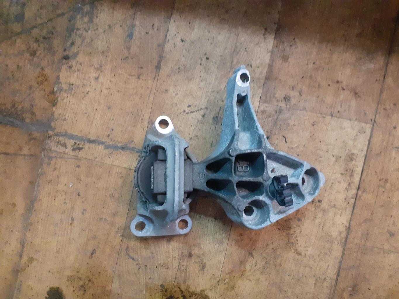 Support moteur RENAULT FLUENCE PHASE 1 Diesel - 1