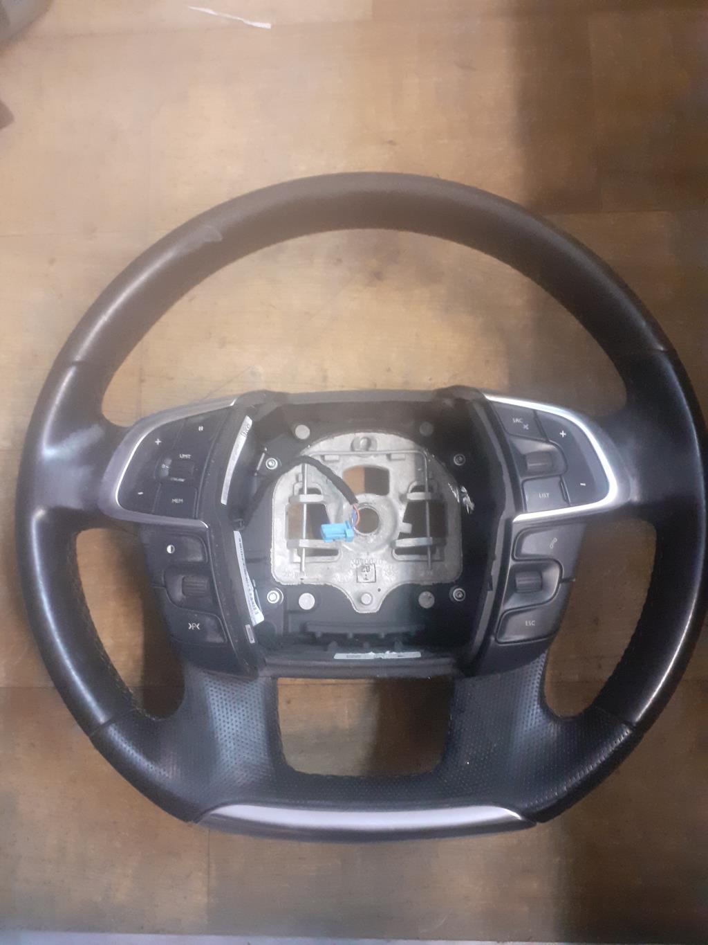 Volant CITROEN C4 2 PHASE 1 Diesel - 1