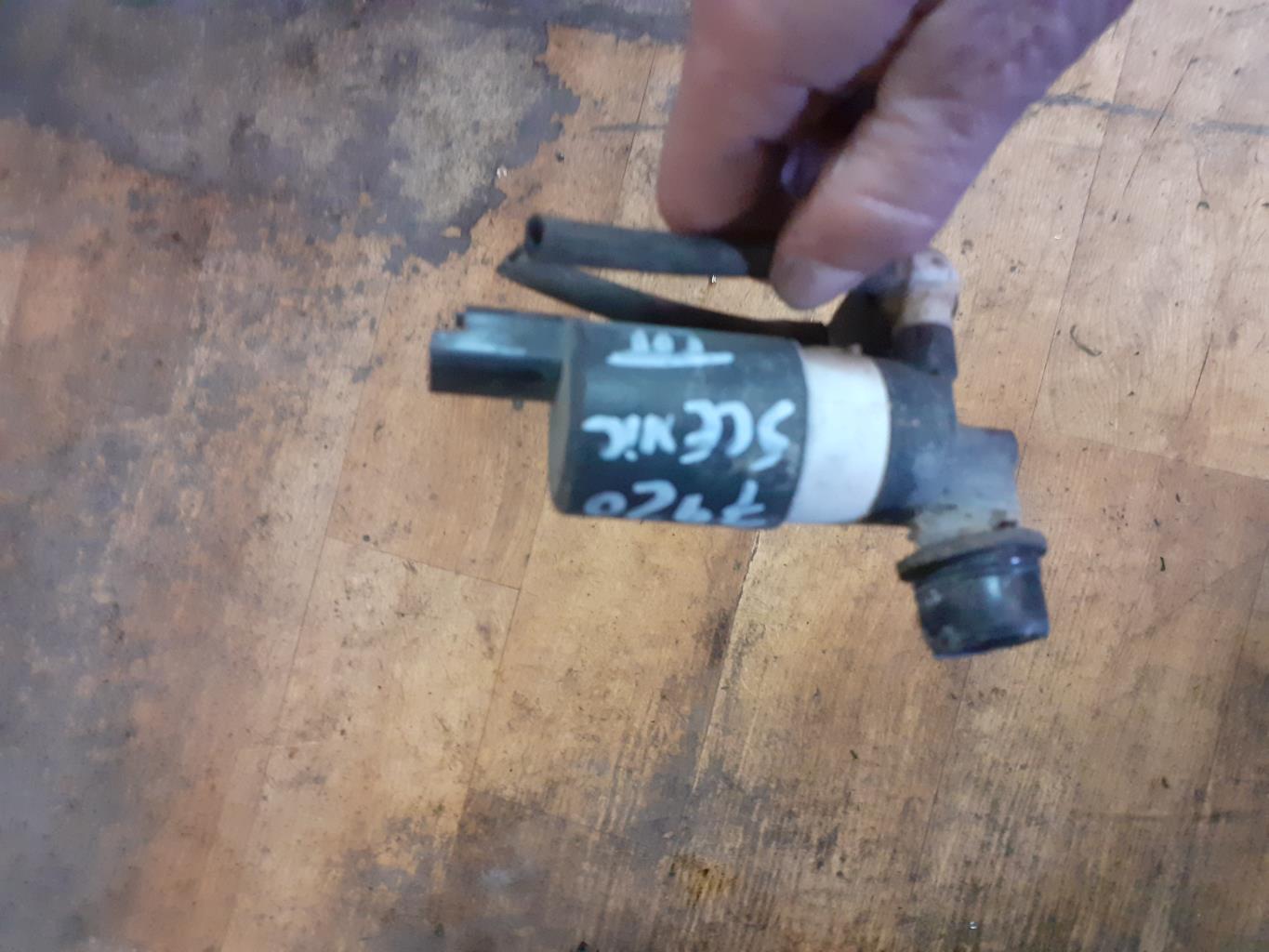 Pompe lave glace avant RENAULT SCENIC 3 PHASE 1 Diesel - 1